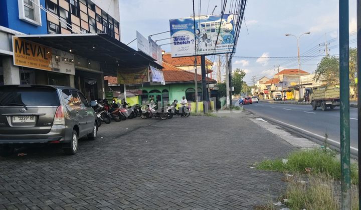 Ruko Raya Jombang Mojokerto 0 Ready-to-Use Street . Mojokerto. 2