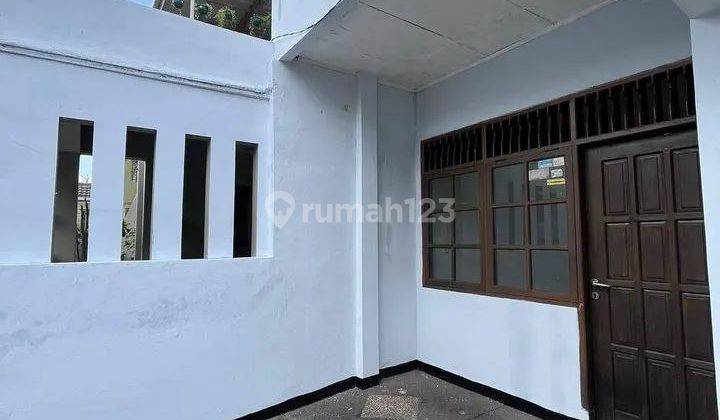 Rumah 2 Lantai Bagus di Margahayu, Bandung 2