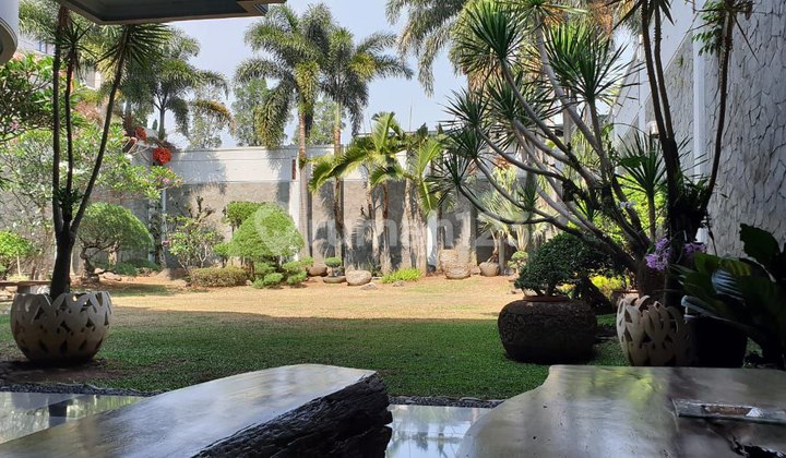 Rumah Mewah Sayap Dago Strategis Bandung Kota