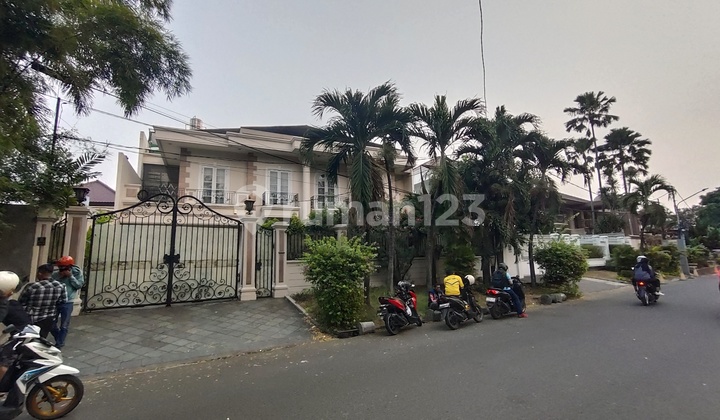 Dijual Rumah Mewah Pondok Indah Fully Furnish Sebelah Pim 2