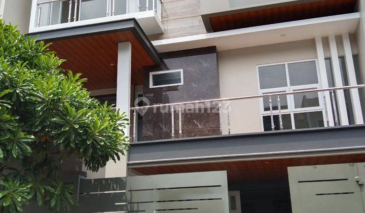 Dijual Rumah Baru Modern Permata Buana 3 Lantai 2