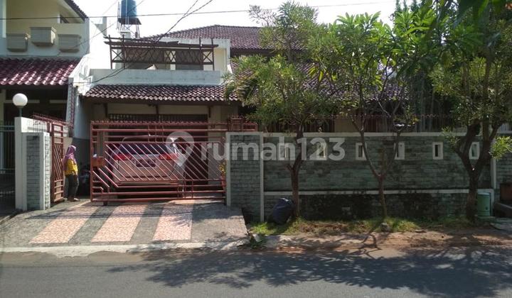 Dijual Cepat Rumah 2lantai Puri Indah