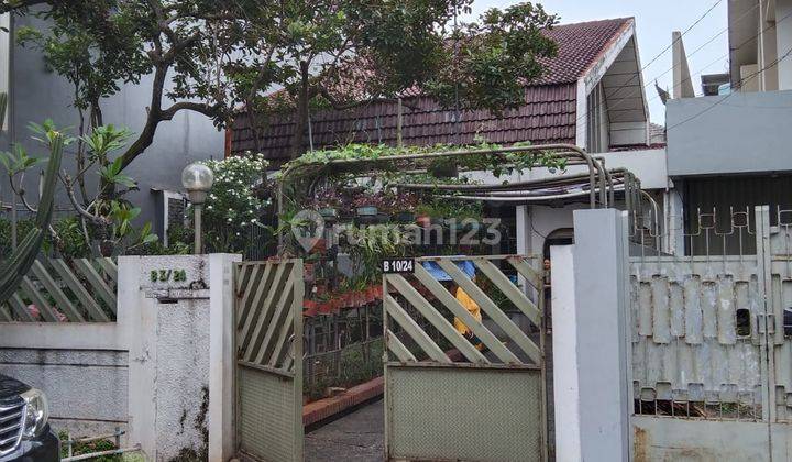 Dijual Rumah Bagus Perumahan Taman Kedoya Baru  1