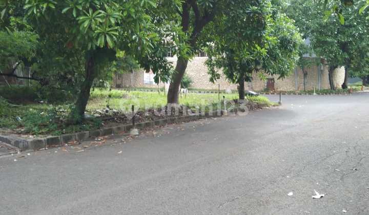 Dijual Tanah Hoek di Permata Buana