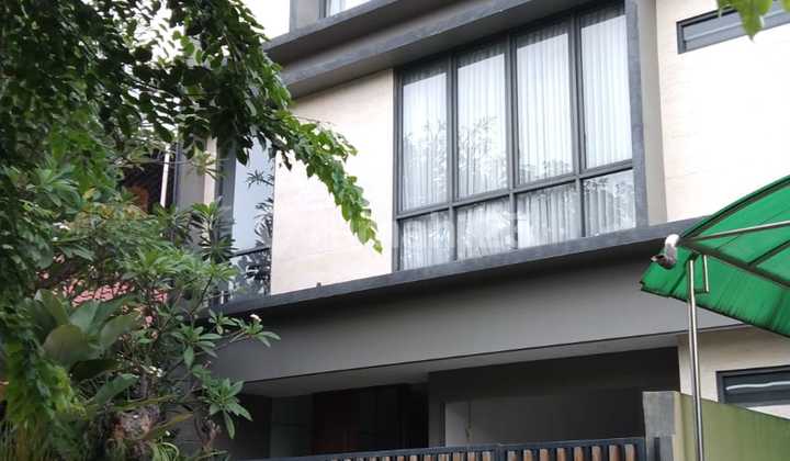 Dijual Rumah Full Furnished di Permata Buana Dijual Rumah Full Furnished di Permata Buana