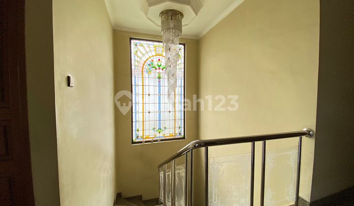 Dijual Rumah di Meruya Selatan (Kav. DKI) 2