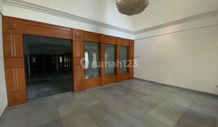 Rumah Besar Bisa Untuk Kantor 2