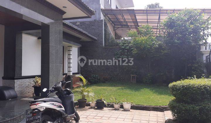 Rumah jalan raya bisa untuk kantor atau usaha  1