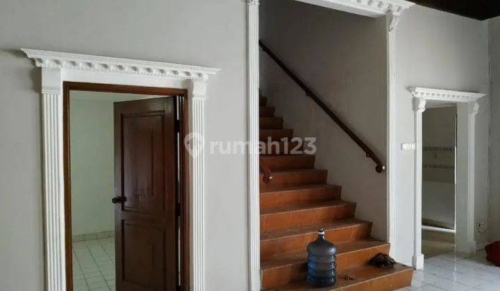 Rumah dalam komplek  3