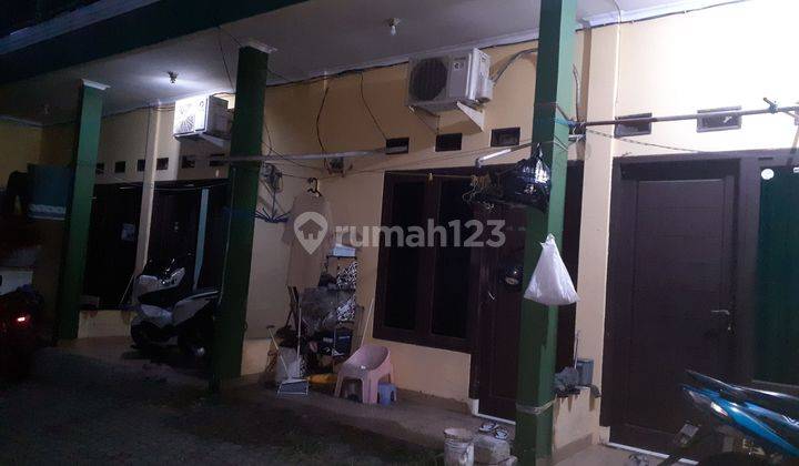 Rumah kontrakan 9 pintu 2