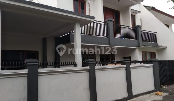 Rumah Bagus Jalan 2 Mobil