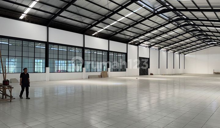 Sragen Warehouse Near Toll Exit