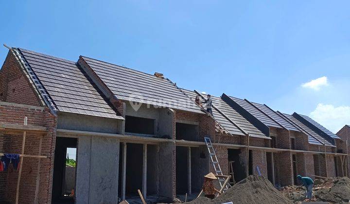 Rumah Dengan Konsep Minimalis Moderent Strategis 9