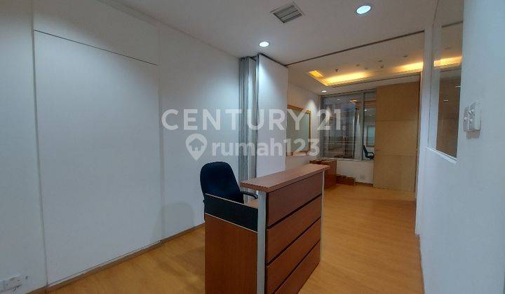 Disewa Ruang Kantor Dipusat Bisnis Sudirman Jakarta 2