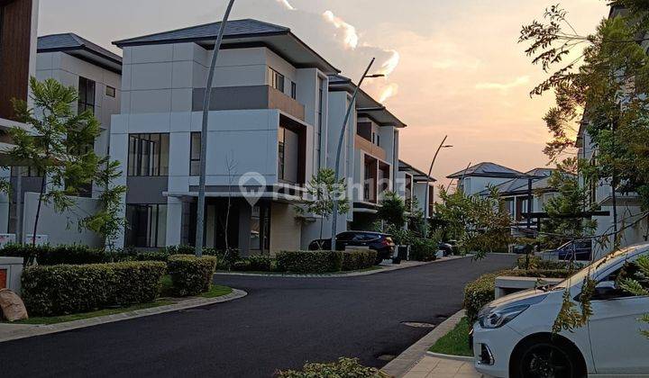 Disewakan Rumah Asya Cluster Maninjau JGC Jakarta Garden City 1