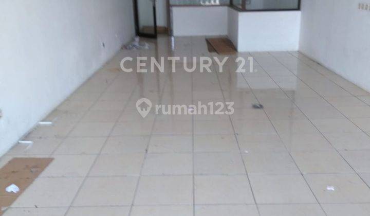 Disewa RUKO 2 Lantai Siap Pakai Area Kemang Jakarta Selatan 2