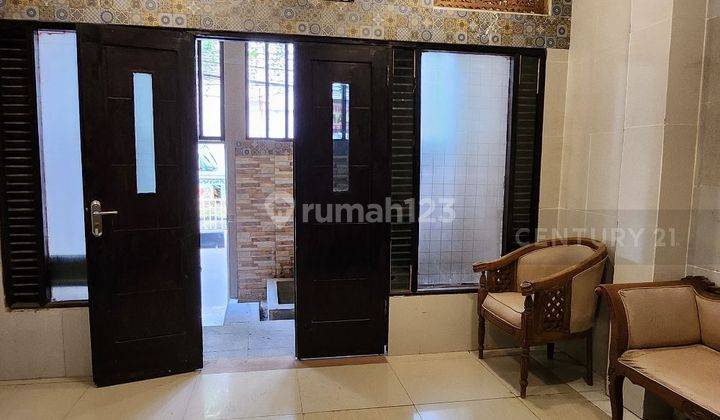 Disewa Rumah 3 Lantai Siap Huni Area Karet Jakarta Selatan 1