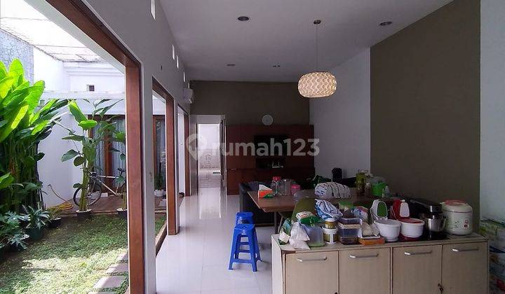 Rumah Siap Huni Asri Di Kebayoran Lama Jakarta Selatan 1