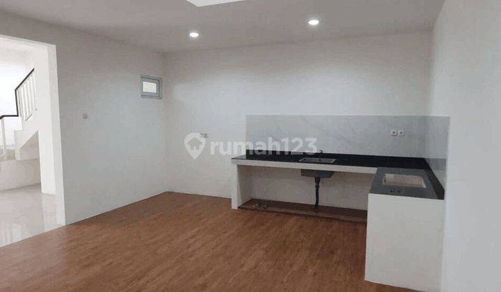 Dijual Rumah Citra Garden 8 Siap Huni 2 Lantai Jakarta Barat 2