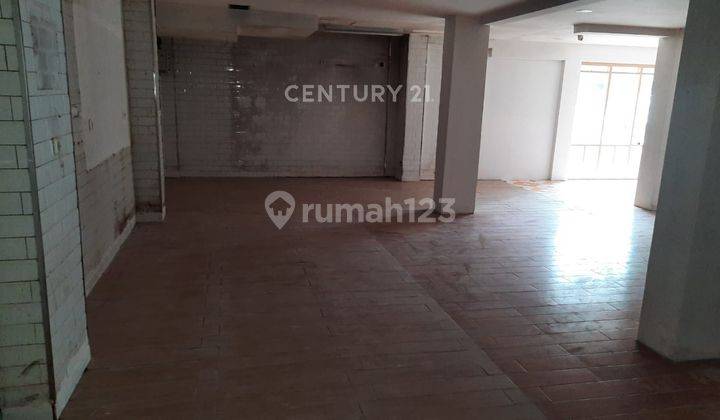 Ruang Usaha Kuliner Strategis Di Warung Buncit Raya R2044 2