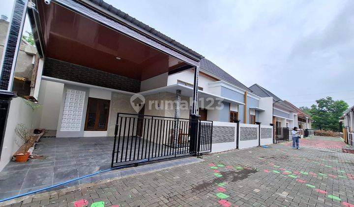 Spesial Promo Rumah Baru, Dekat Pasar Jangkang Kampus Uii 1