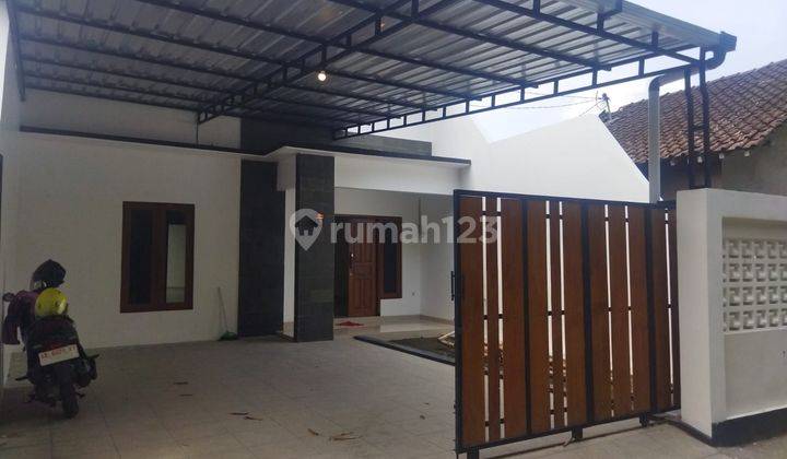 Rumah Baru Selangkah Dari Sd Model Sleman Yogyakarta 1