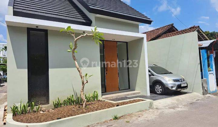 Rumah Mewah Siap Huni Estetik Di Jl Berbah kalasan  1