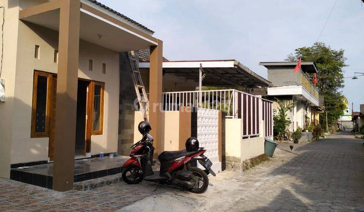 Rumah Dekat Swalayan Pamella 7 Purwomartani 2