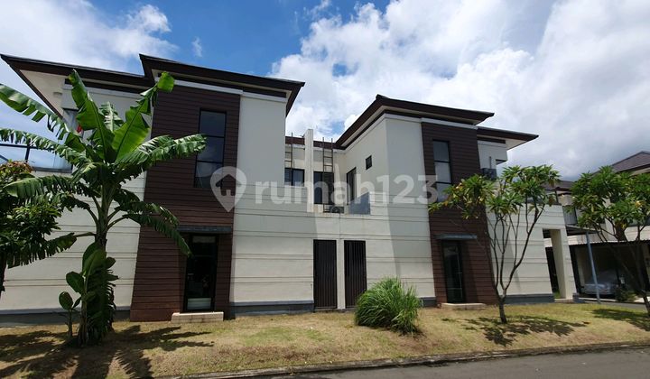 2-Story House Ready to Occupy in Lavon Suvarna Sutera Tangerang 2