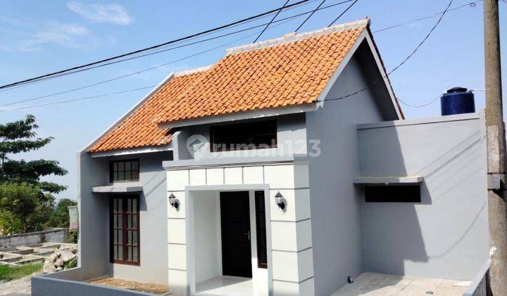 Rumah Hadap Jalan Raya City View Bandung Timur 1