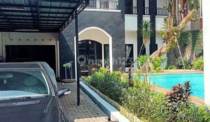 Rumah Murah Tanah Luas Ada Kolam Renang di Jagakarsa Jakarta Selatan  1