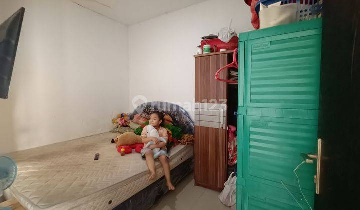 Rumah 2 Lantai Kamar Tidur 3 di Komplek Pepabri Kunciran Tangerang 10
