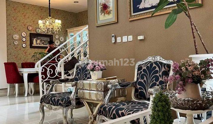 Rumah Classic Dengan Kolam Renang di Rooftop di Bintaro Jaya Sektor 9 2