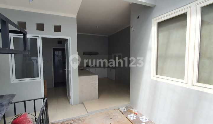 Rumah Bagus Baru Renovasi Siap Huni di Duta Bintaro 5