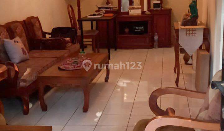 Rumah 2 Lantai Kamar Tidur 6 di Cilandak Jakarta Selatan 2