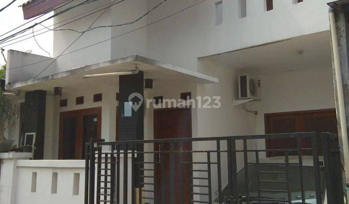 Rumah 2 Lantai Rapih Siap Huni di Duta Bintaro Tangerang 1