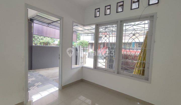 Rumah Baru Renovasi Nyaman Siap Huni di Graha Raya Bintaro 2