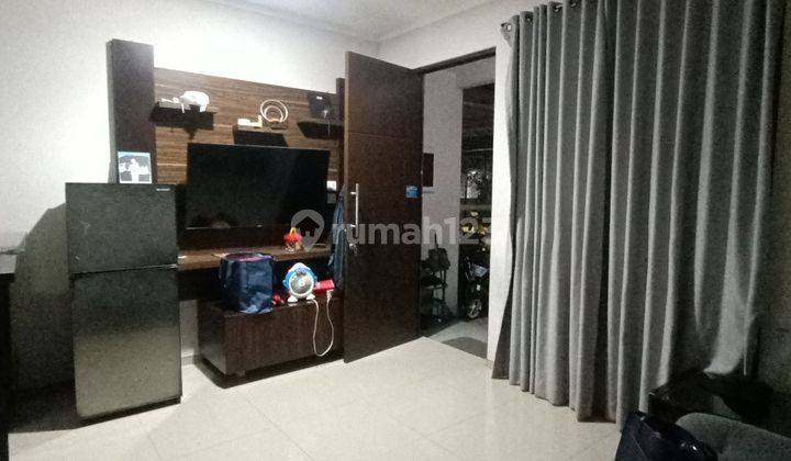 Rumah 2 Lantai Balkon Luas Lingkungan Asri di Fortune Graha Raya 1