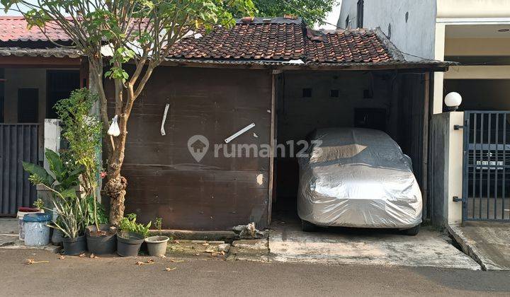 Rumah Hitung Tanah Lokasi Jalan Utama di Griya Pipit Tangerang Sel 1