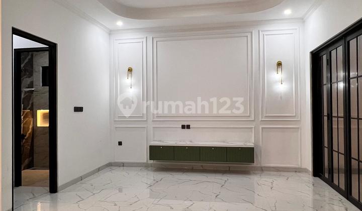 Rumah Modern Open Space Design Ada Taman Belakang di Nusaloka BSD 2