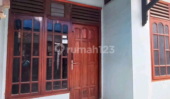 Rumah Jual Cepat Akses Dekat Tol Parigi di Griya Pipit Bintaro