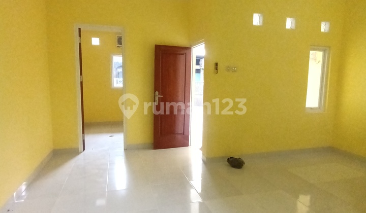 Rumah Rapih Semi Furnish SHM bisa KPR di Griya Pipit Bintaro 2