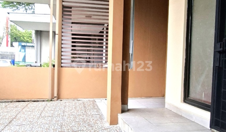 Disewakan Rumah Rapih Kamar 3 Bebas Banjir di Melia Graha Raya Disewakan Rumah Rapih Kamar 3 Bebas Banjir di Melia Graha Raya