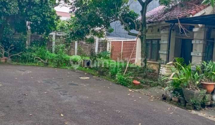 Dijual Rumah Hitung Tanah SHM bisa KPR di Bintaro Sektor 9 Dijual Rumah Hitung Tanah SHM bisa KPR di Bintaro Sektor 9