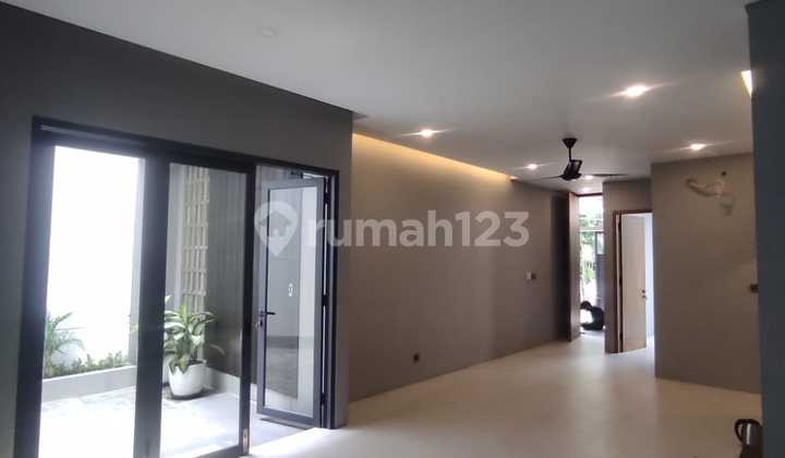 Rumah Bagus 3 Lantai Ada Taman Belakang Di Pondok Indah Jakarta Rumah Bagus 3 Lantai Ada Taman Belakang Di Pondok Indah Jakarta