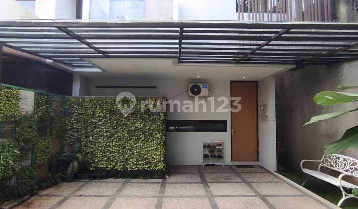 Rumah Ada Taman Belakang Kamar 4 bisa KPR di Sektor 2 Bintaro Rumah Ada Taman Belakang Kamar 4 bisa KPR di Sektor 2 Bintaro