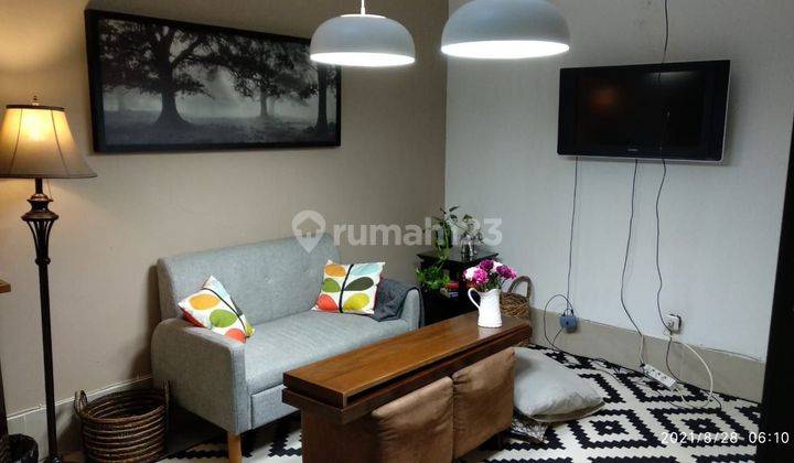 Rumah Bagus Semi Furnish Strategis Bisa Kpr Di. Sektor 9 Bintaro 1