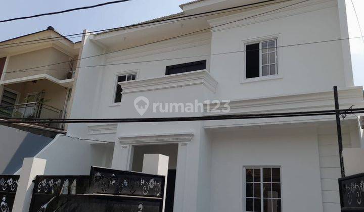 Rumah Full Renovasi Lokasi Didepan Di Villa Melati Mas Serpong 1