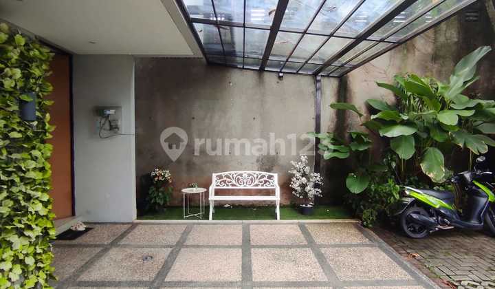 Rumah Ada Taman Belakang Kamar 4 bisa KPR di Sektor 2 Bintaro 2