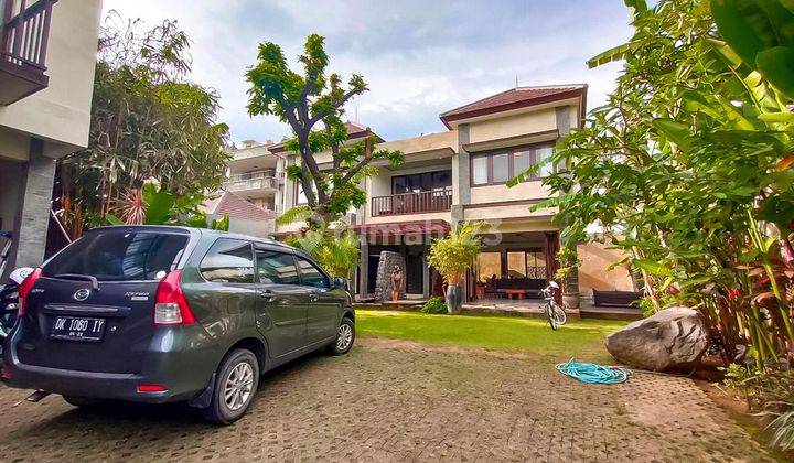 Beach Side Tropical Villa Sanur 9